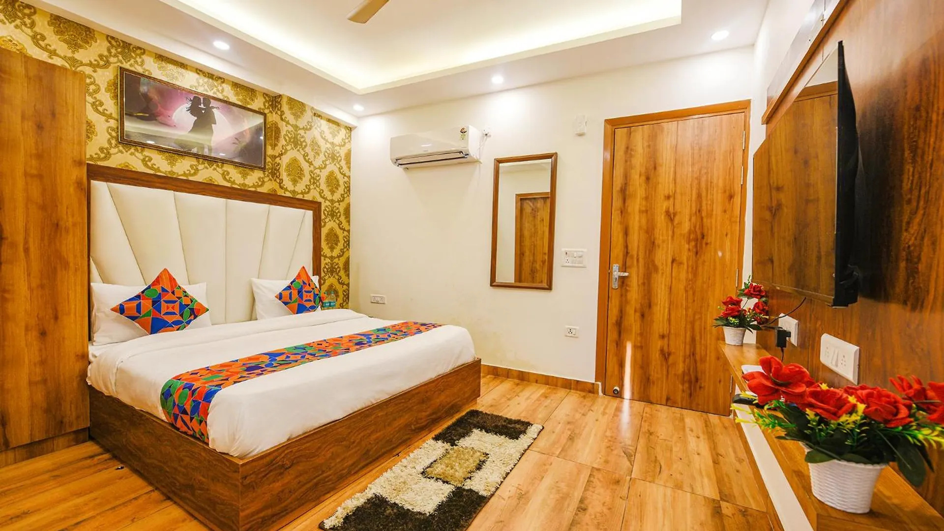 Fabhotel Shree Jii Luxury Delhi