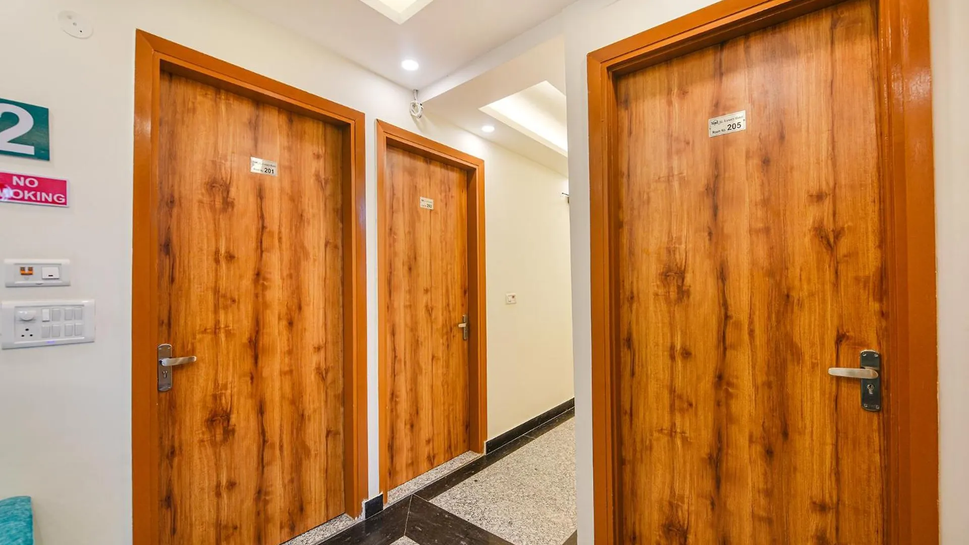 Fabhotel Shree Jii Luxury Delhi  Hotel Delhi (National Capital Territory of India)