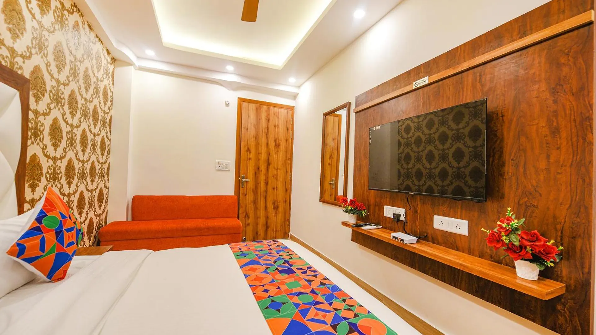 Fabhotel Shree Jii Luxury Delhi