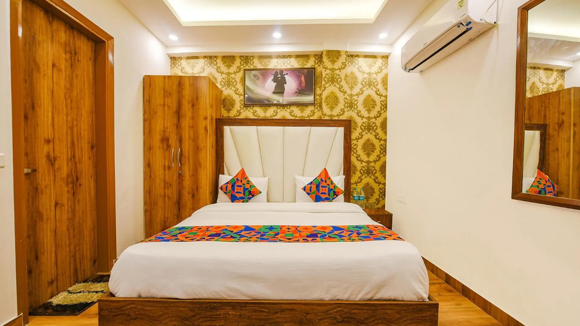 Fabhotel Shree Jii Luxury Delhi  Hotel Delhi (National Capital Territory of India)